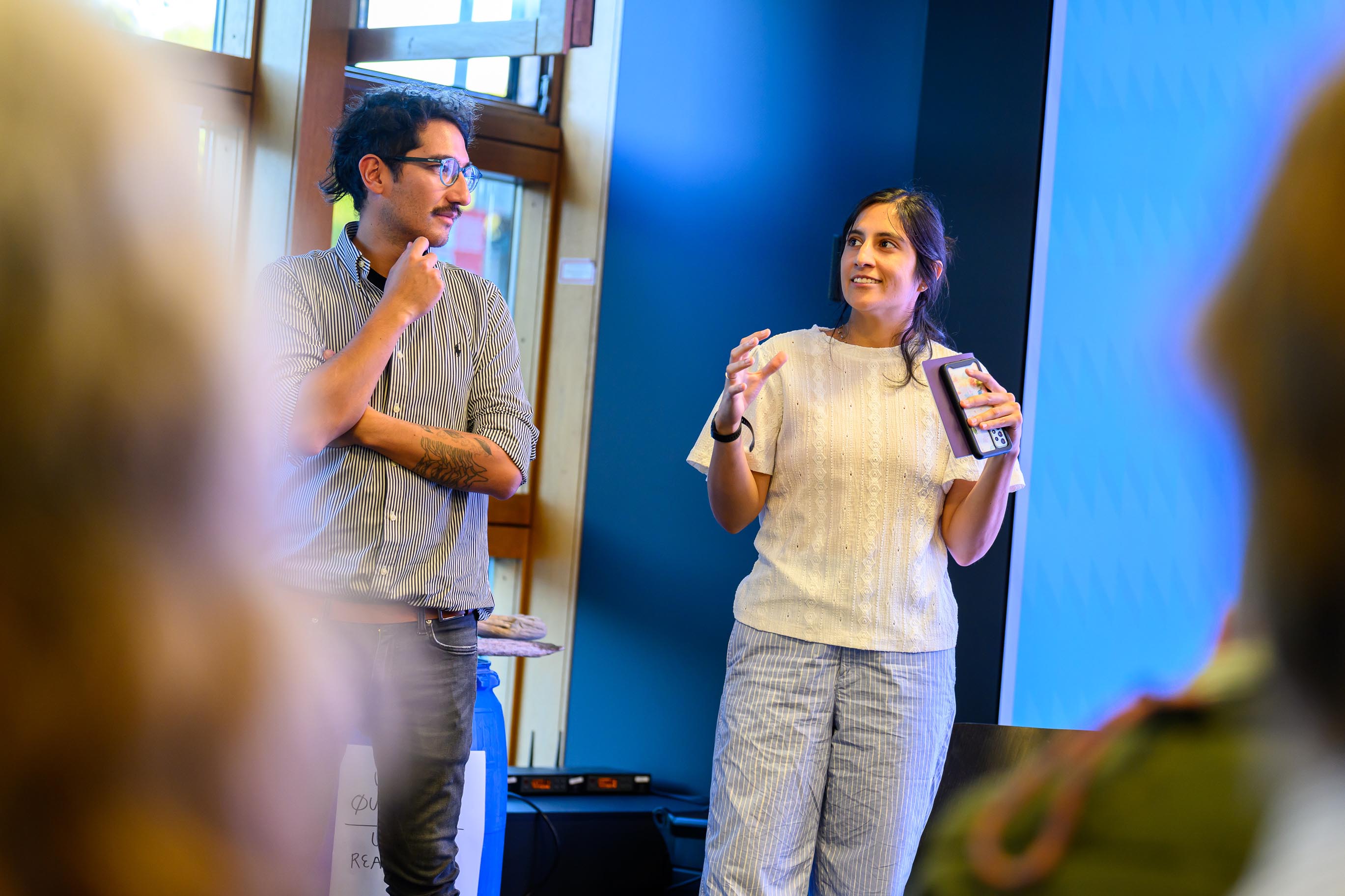 Paulina Flores and Juan Vértiz at the interdisciplinary talk